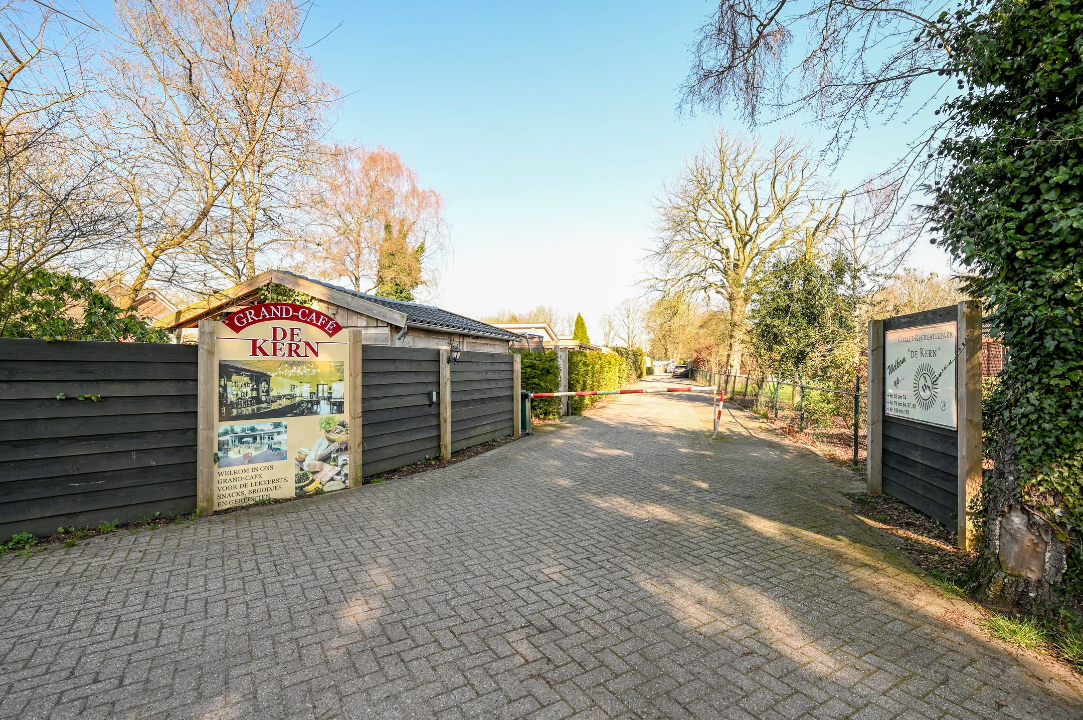 Foto 30 van Krachtighuizerkern 22-170