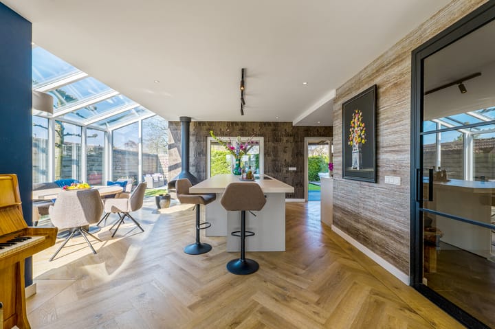 Vrijstaande woning te koop: Oud-Loosdrechtsedijk 218, Loosdrecht