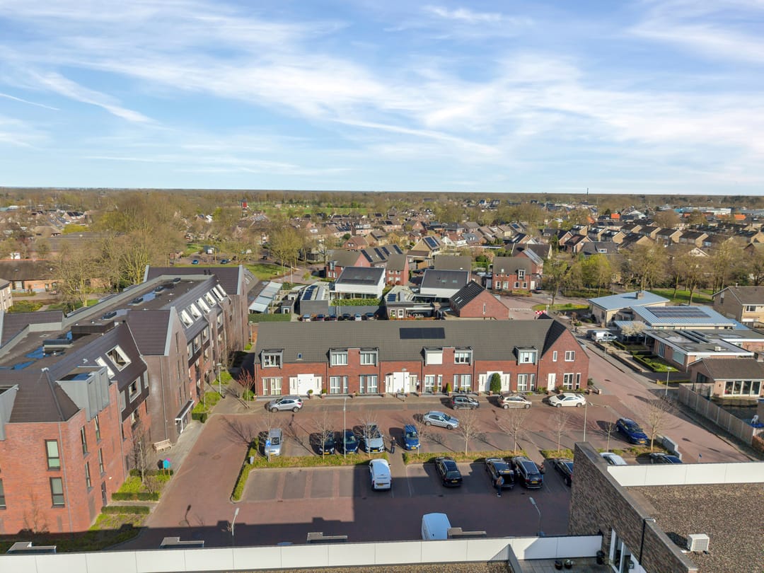 Semi-bungalow met begane grond wonen in het gezellige centrum van Geffen — 48