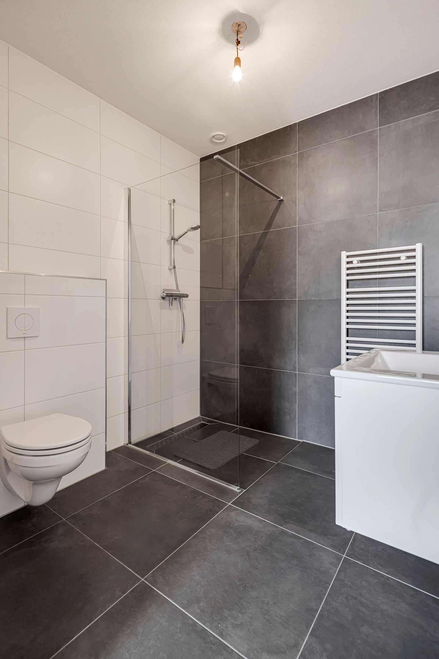 Semi-bungalow met begane grond wonen in het gezellige centrum van Geffen — 24