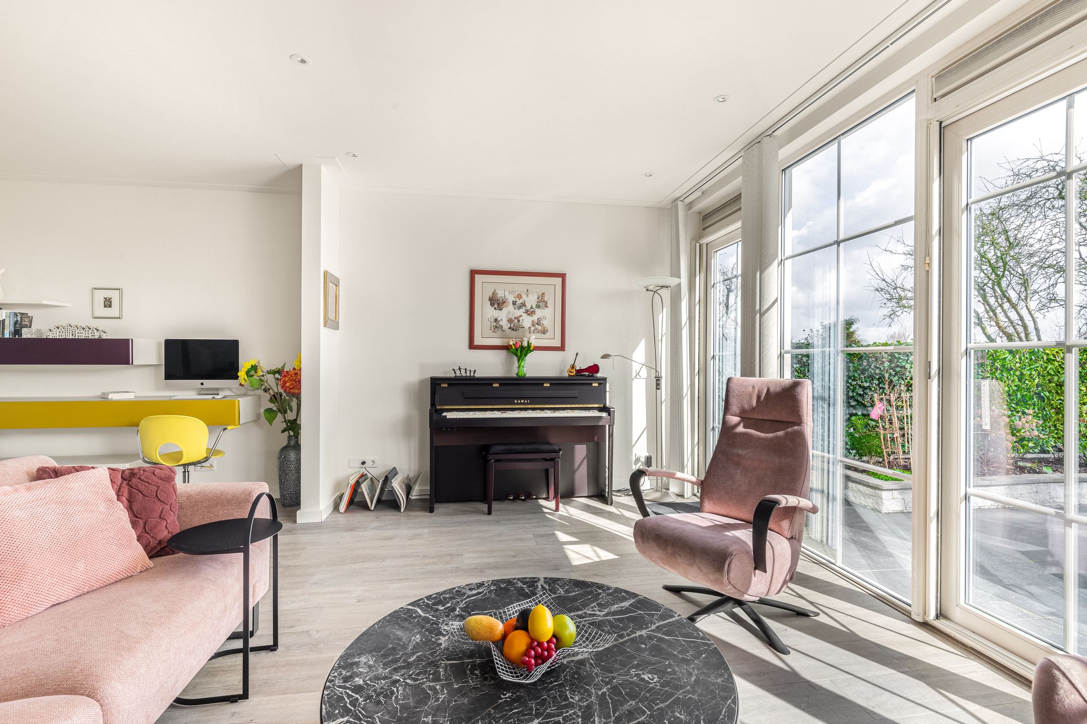Spacious terraced house with garage and panoramic view of the Geniedijk — 17