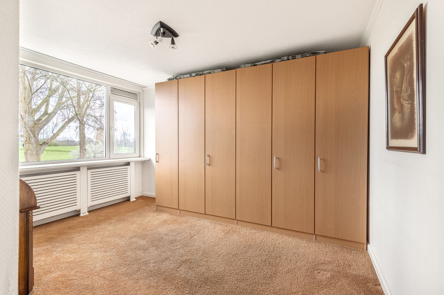 Spacious terraced house with garage and panoramic view of the Geniedijk — 28