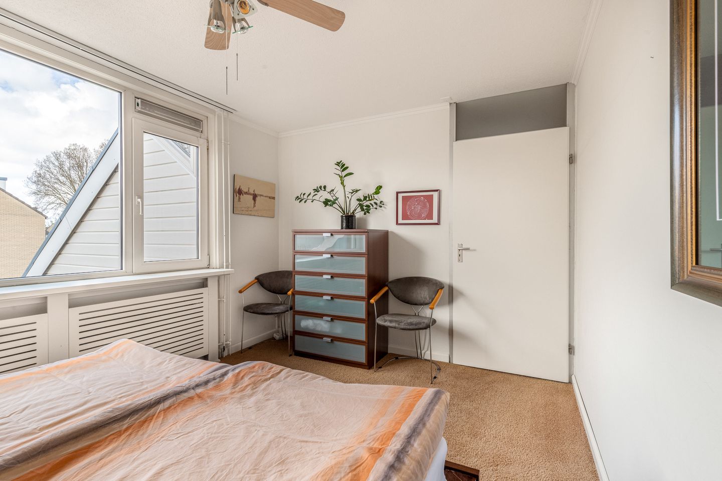 Spacious terraced house with garage and panoramic view of the Geniedijk — 33