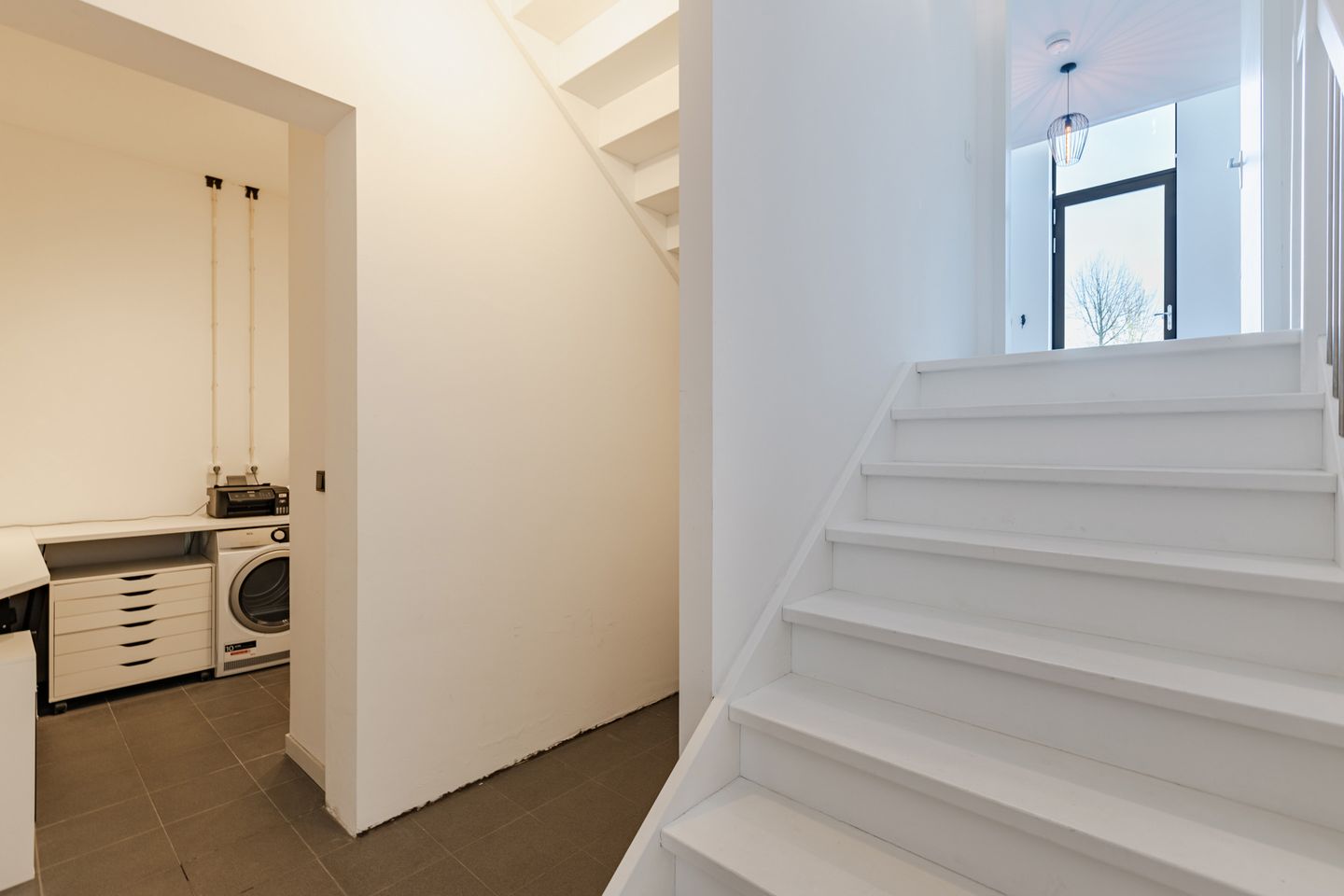 Luxury Split-Level Loft Apartment with South-Facing Garden in De Cascade Complex — 29