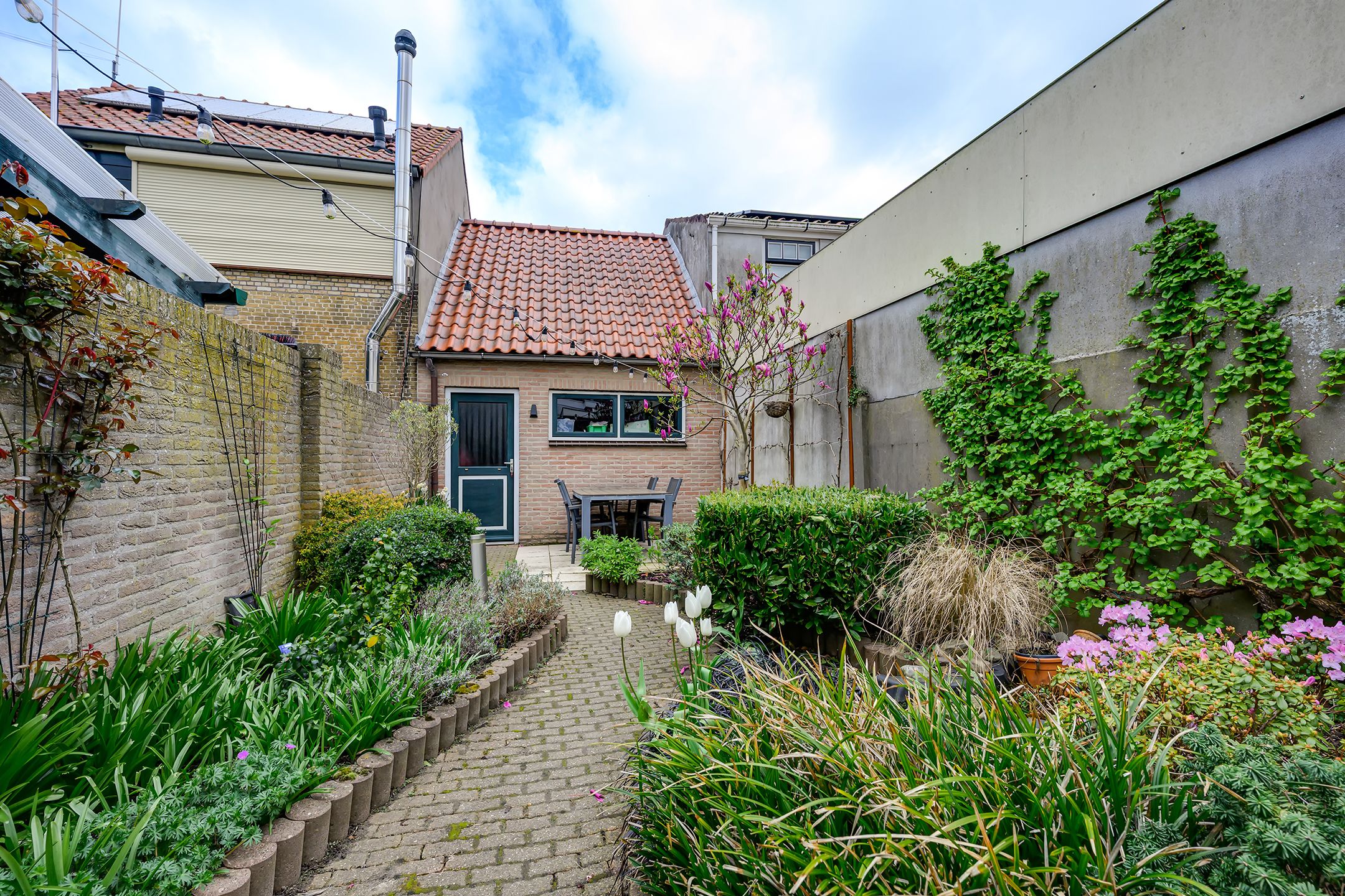 Photo 45 of Voorstraat 24