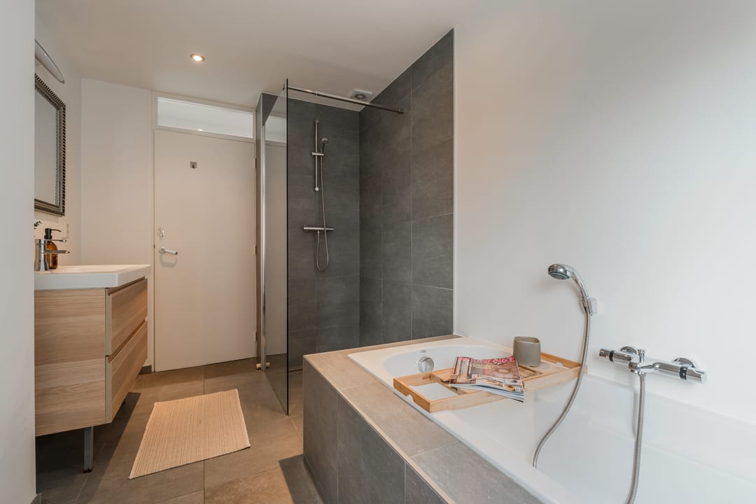 Foto 23 van Erasmuslaan 14