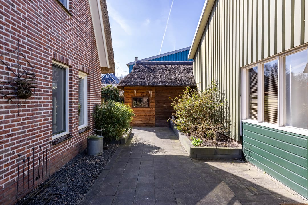 Characteristic Business Residence with Thatched Roof and Commercial Hall in Norg — 47