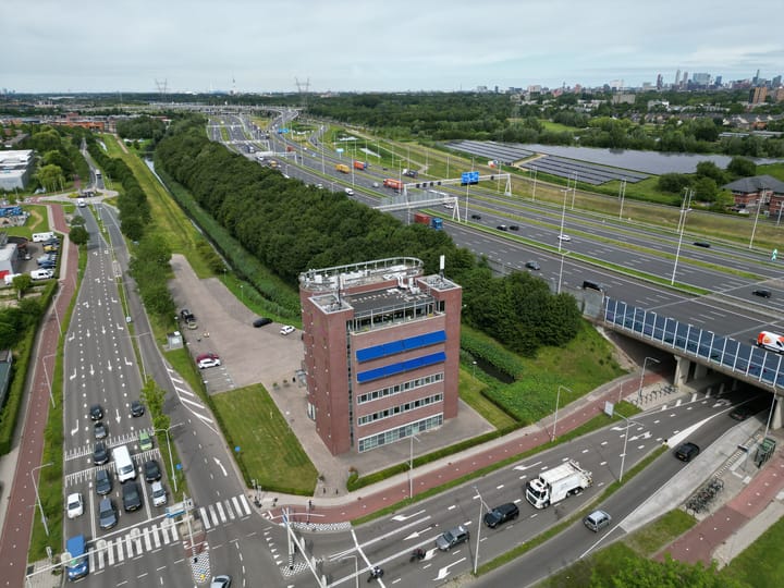 Henry Dunantlaan 1, Barendrecht