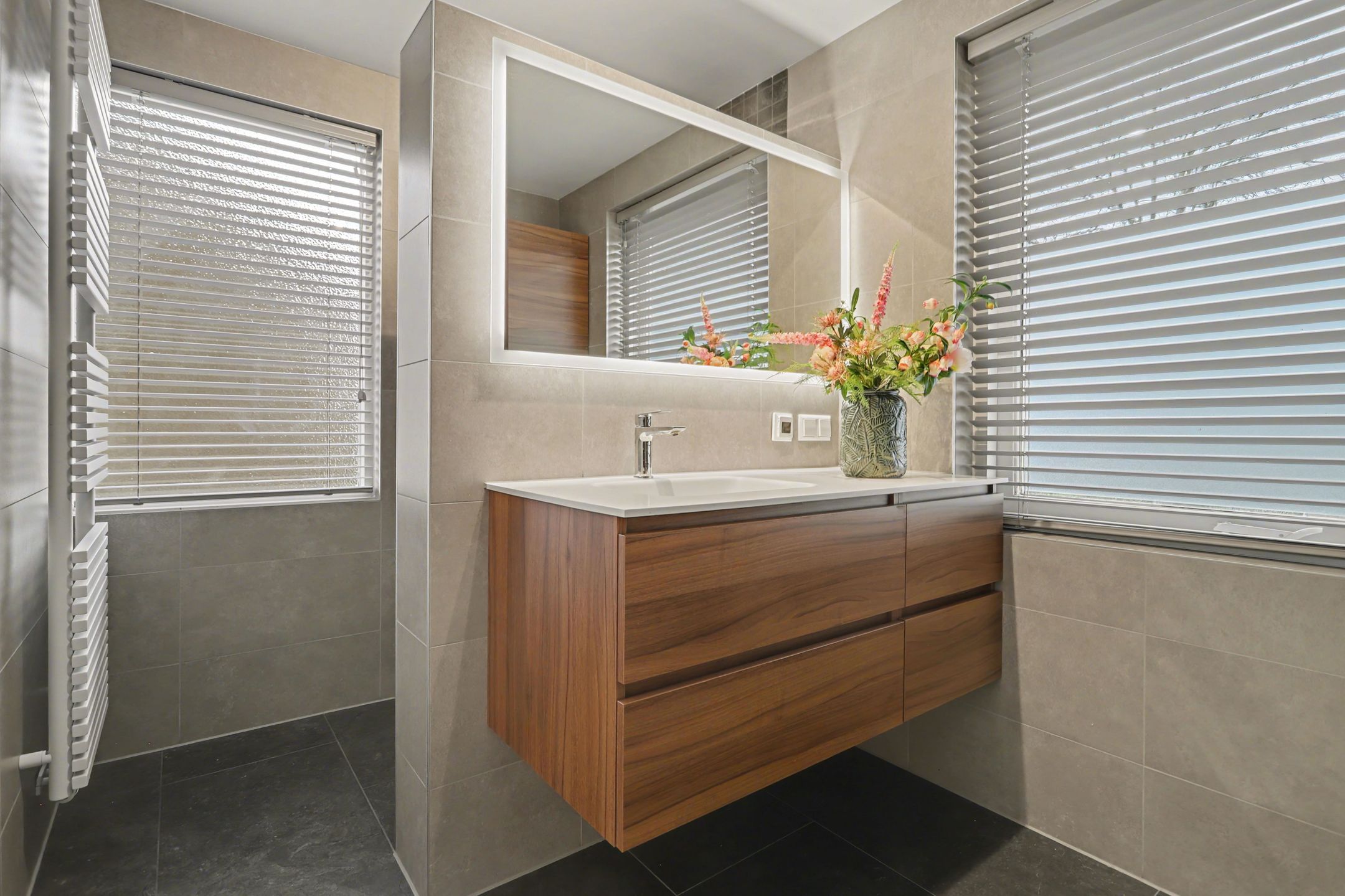 Foto 30 van Burgemeester Magneestraat 10