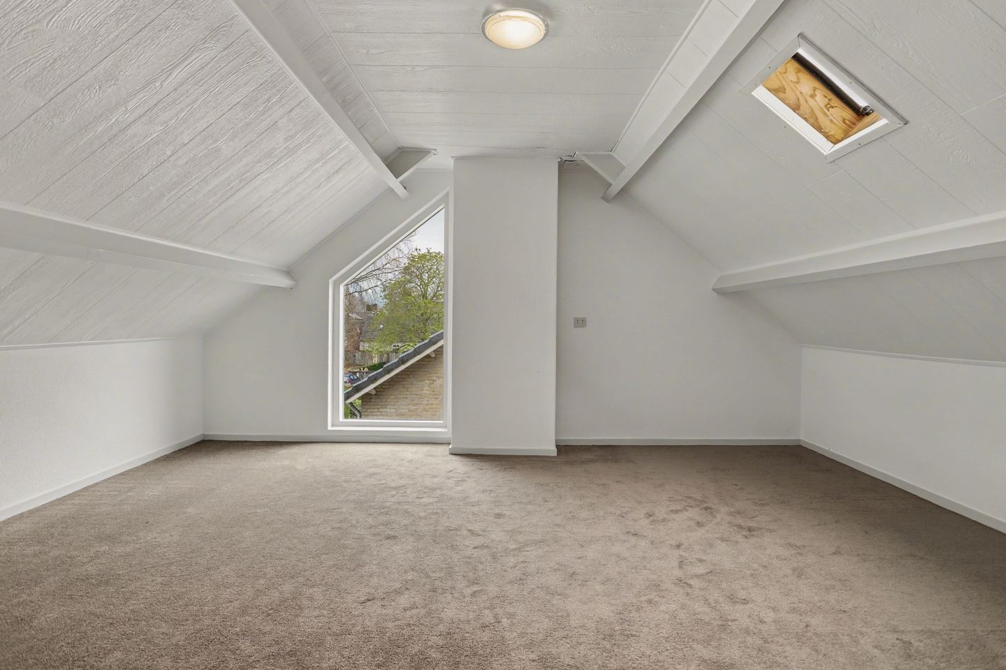 Foto 35 van Burgemeester Magneestraat 10