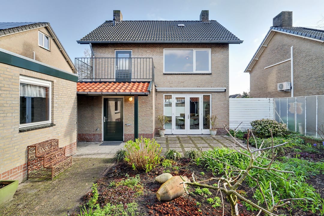 Foto 41 van Burgemeester Magneestraat 10