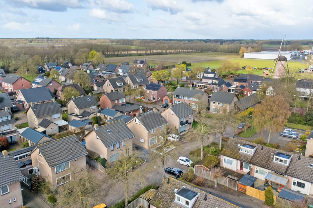 Foto 46 van Burgemeester Magneestraat 10