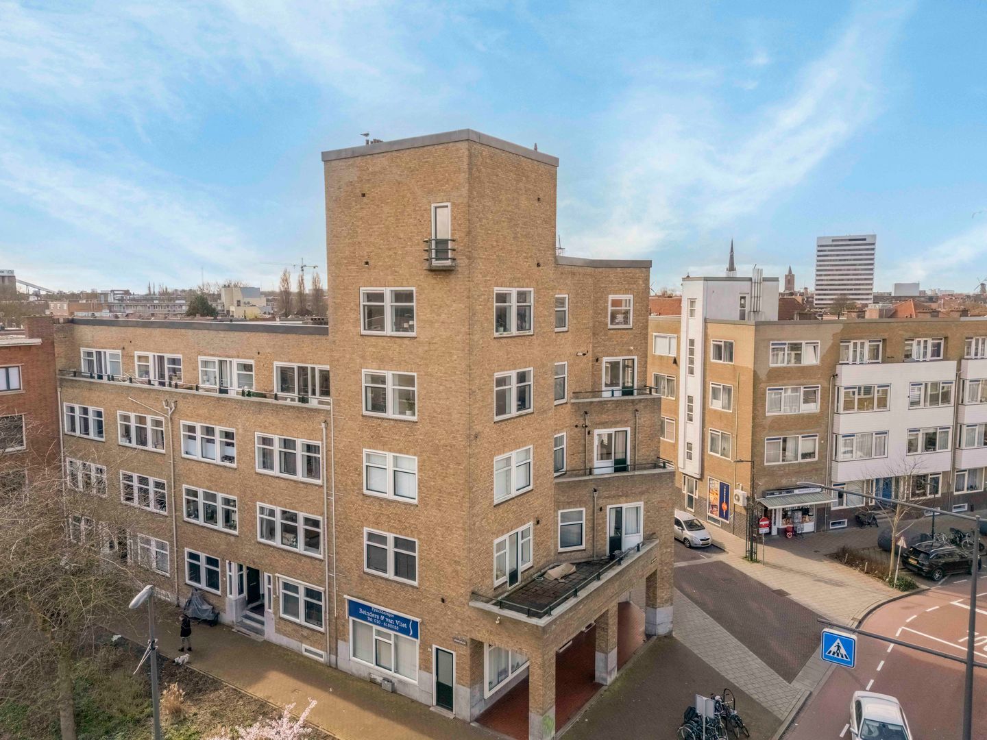 Foto 5 van Lorentzplein 2-B3