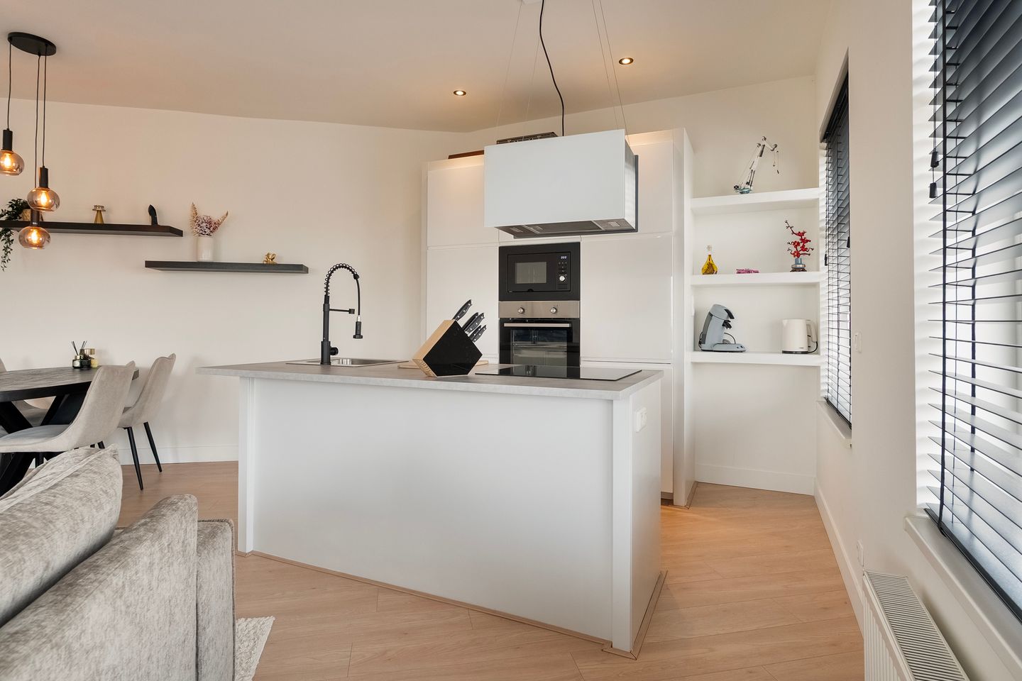 Foto 20 van Lorentzplein 2-B3