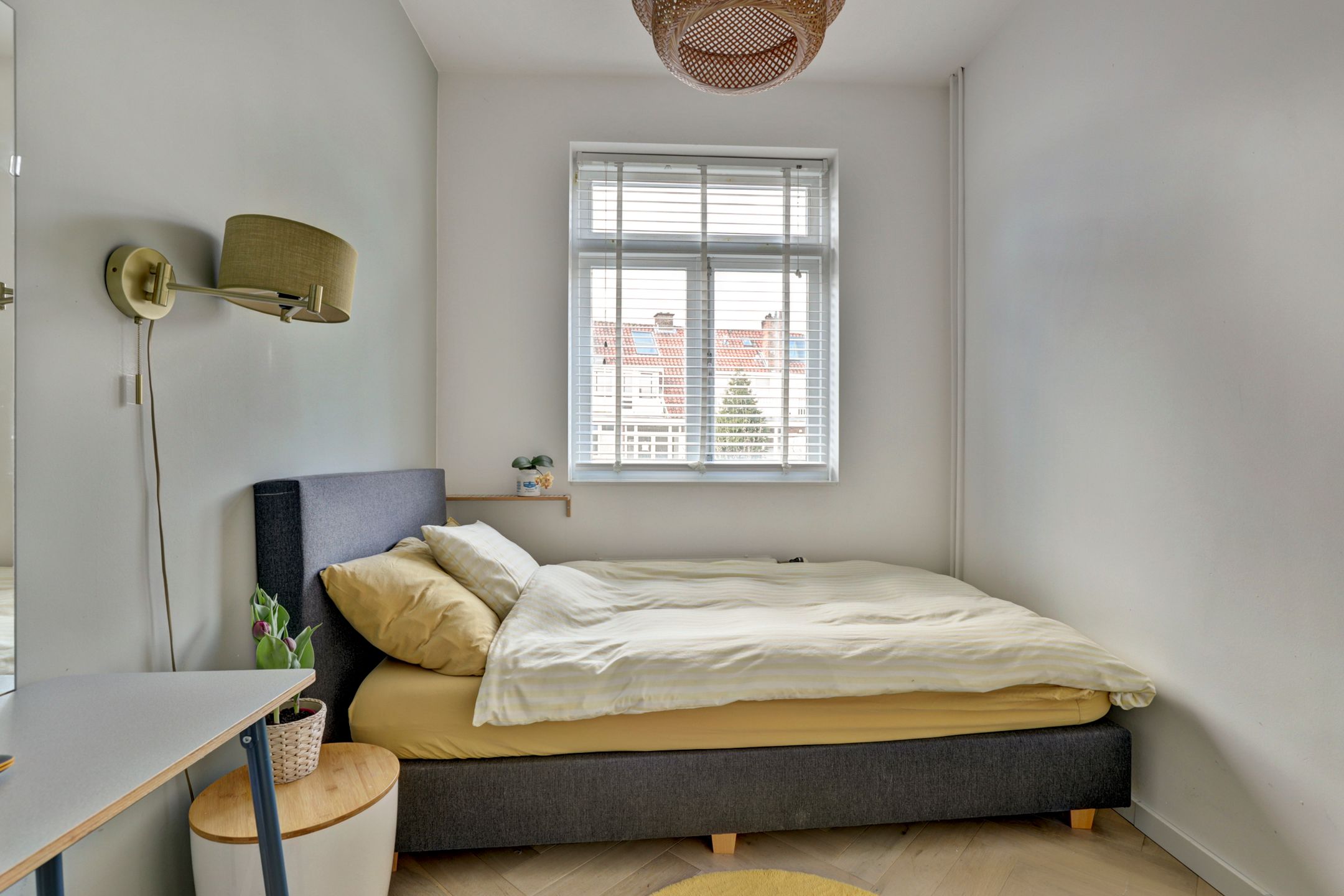 3-Room Ground Floor Apartment with Sunny West-Facing Garden in Popular Hof van Delft — 36