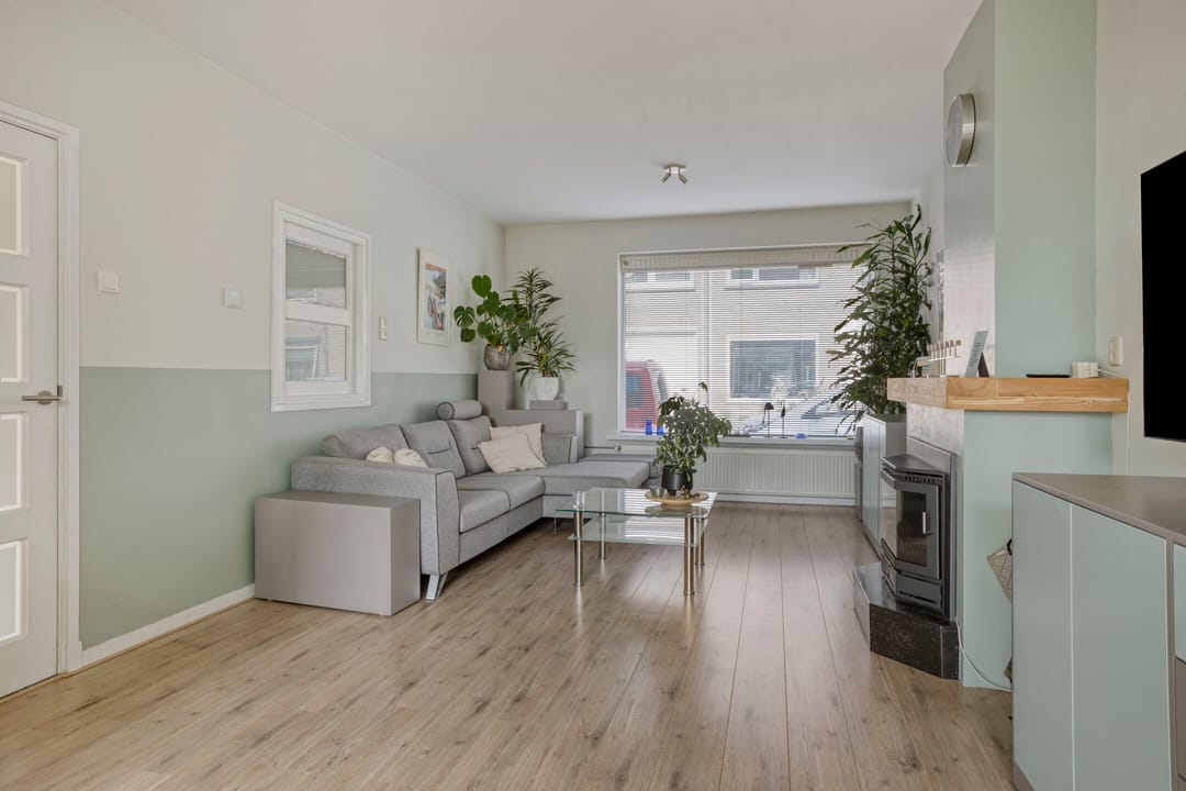 Photo 8 of Torenstraat 45