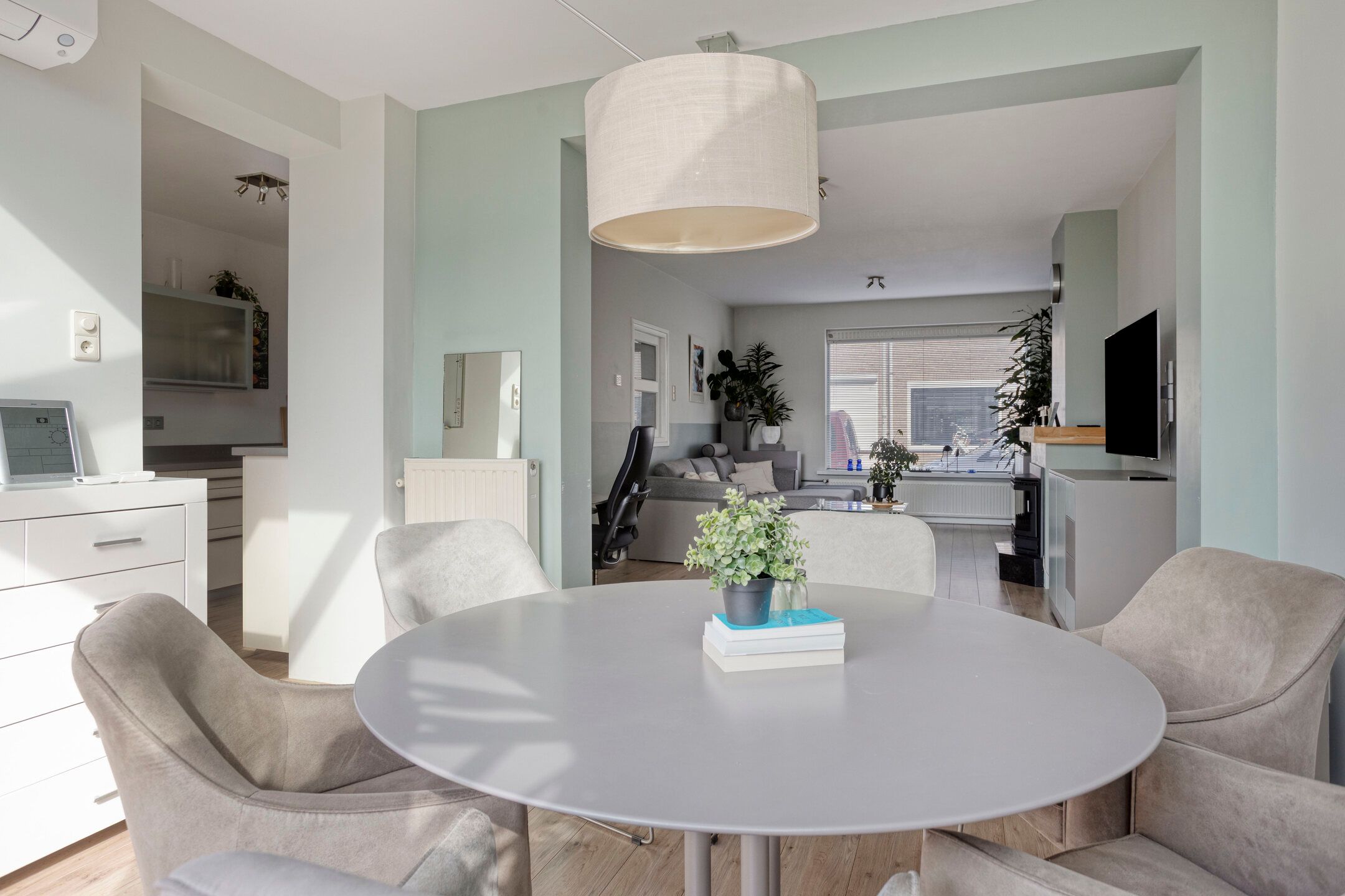 Photo 12 of Torenstraat 45