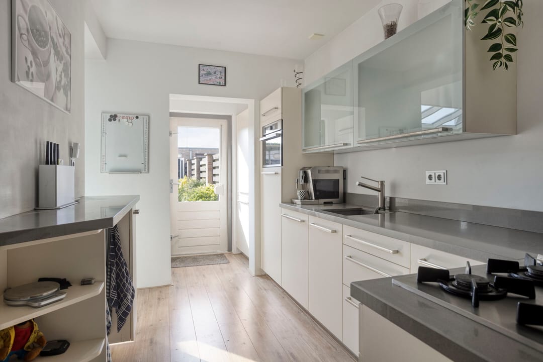 Photo 13 of Torenstraat 45