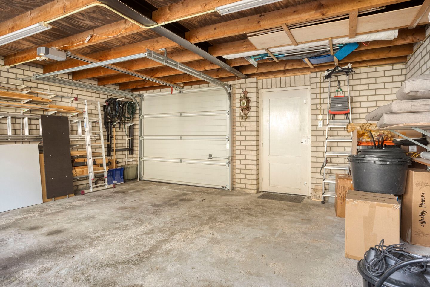 Photo 34 of Torenstraat 45