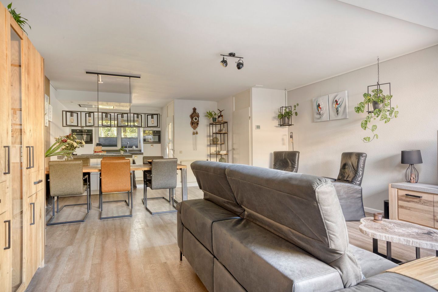 Foto 4 van Kardinaalsmuts 55