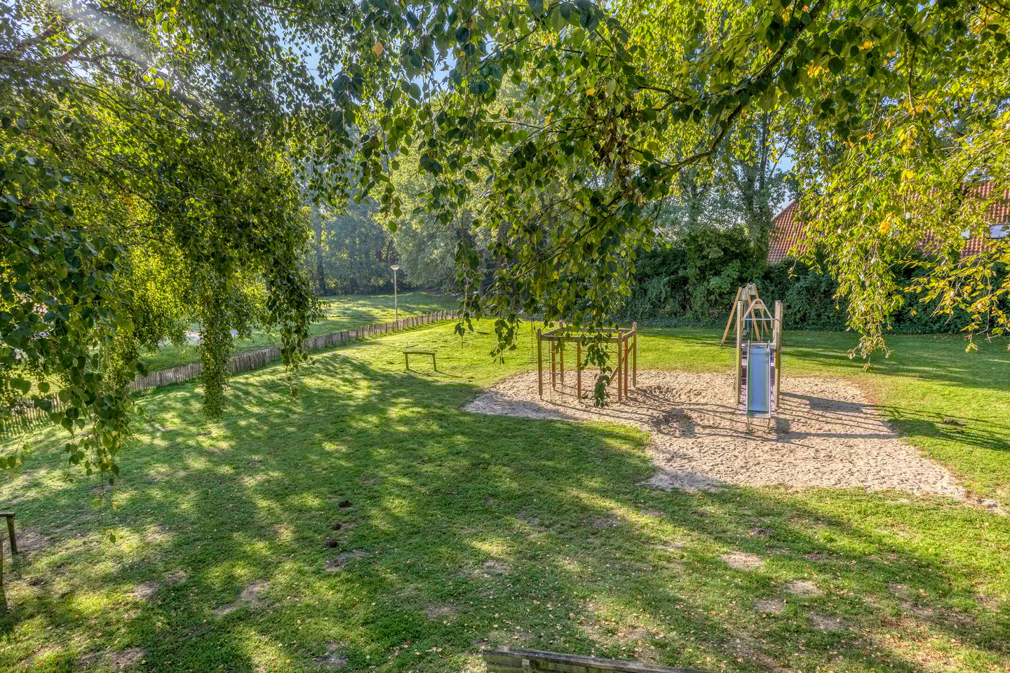 Foto 34 van Kardinaalsmuts 55