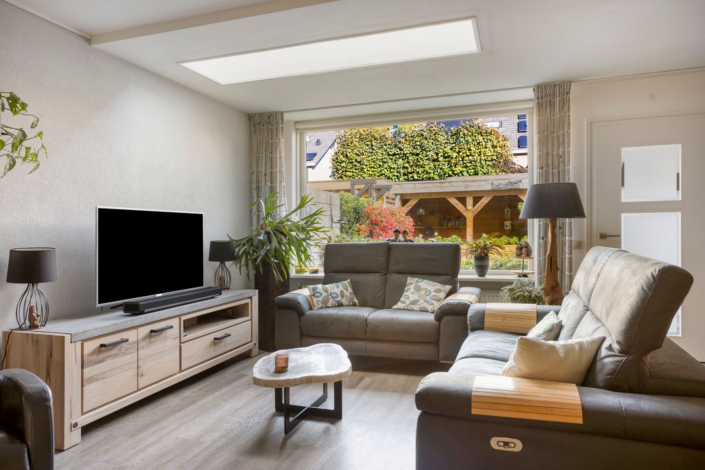 Foto 5 van Kardinaalsmuts 55