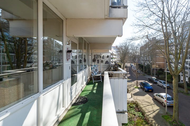 Foto 4 van Rigolettostraat 16