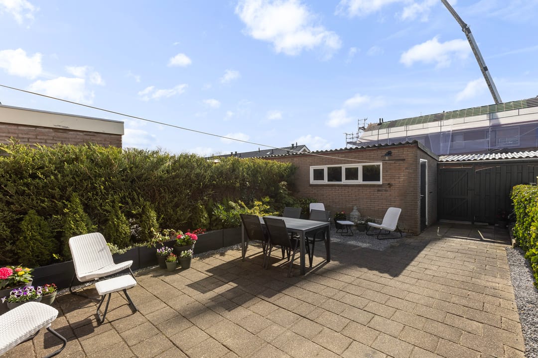 Renovated Terraced House with South-Facing Garden in Goudswaard — 31