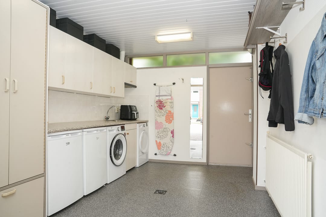 Foto 38 van Irenestraat 13