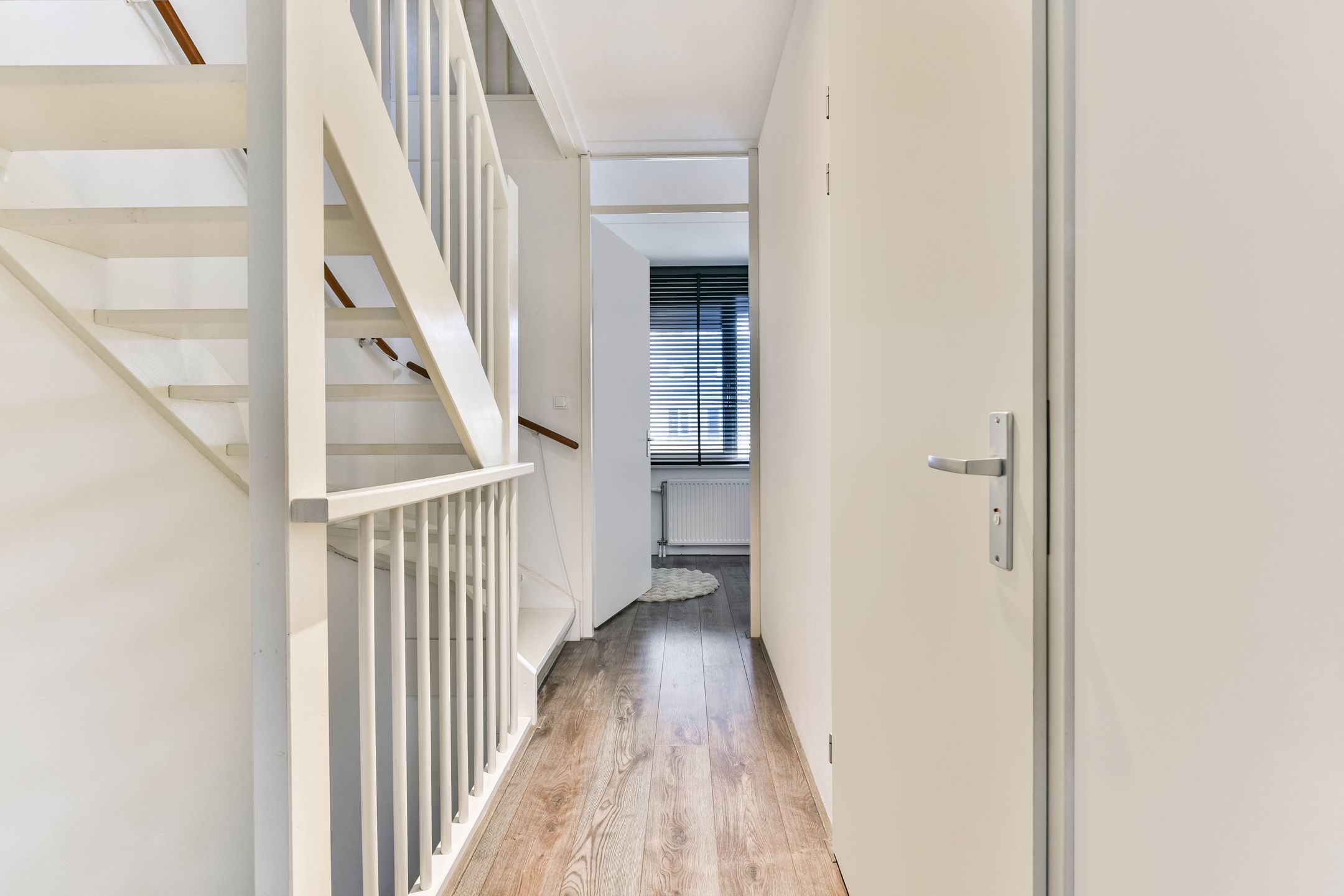 Photo 18 of Straat van Corsica 102