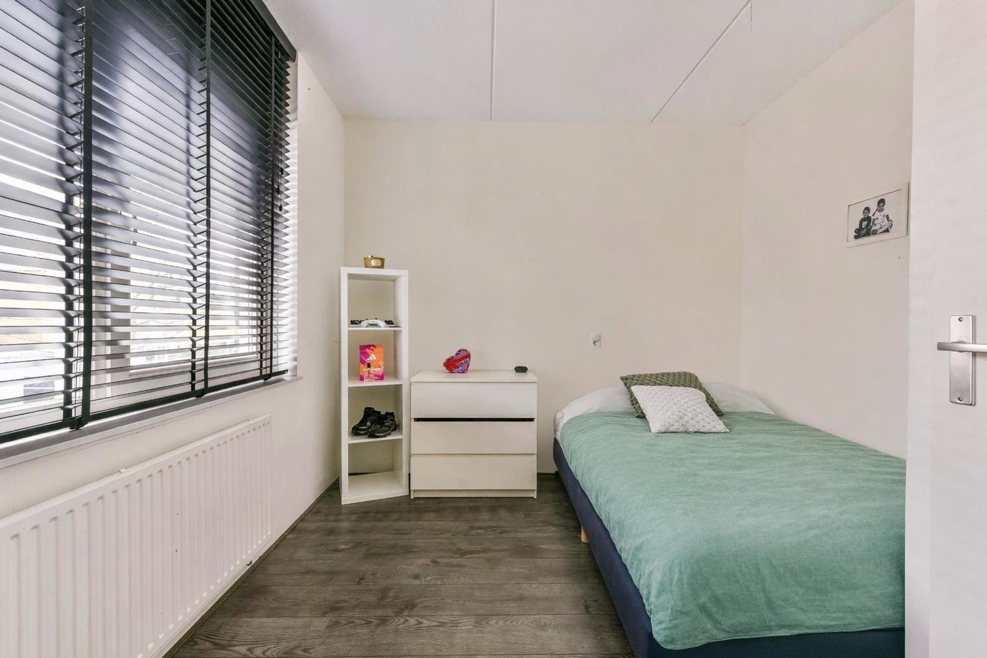 Photo 20 of Straat van Corsica 102