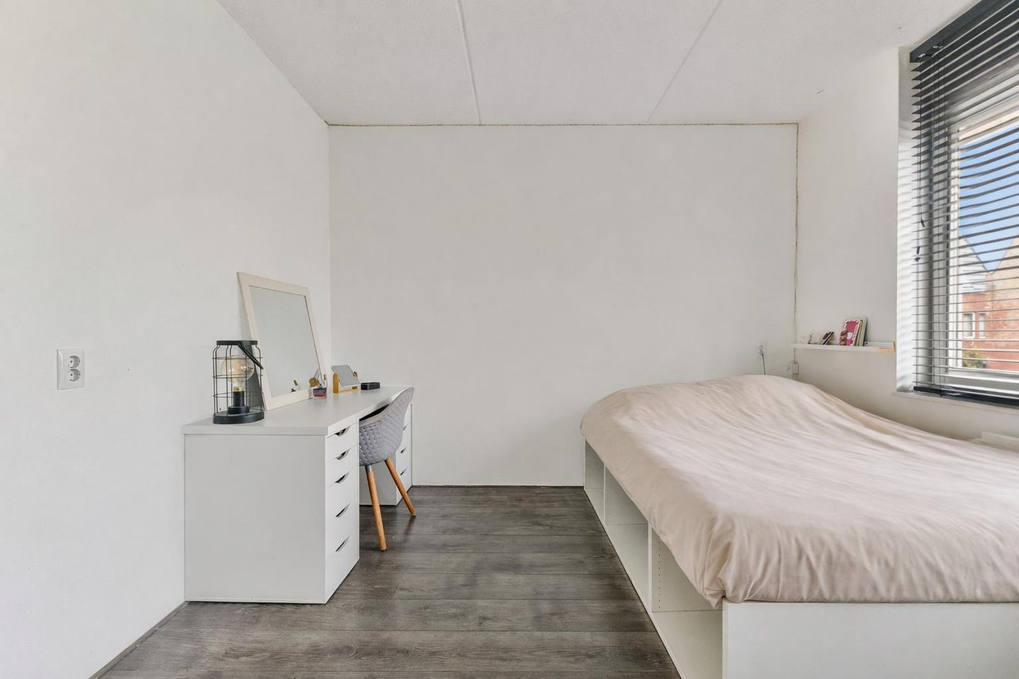 Photo 25 of Straat van Corsica 102