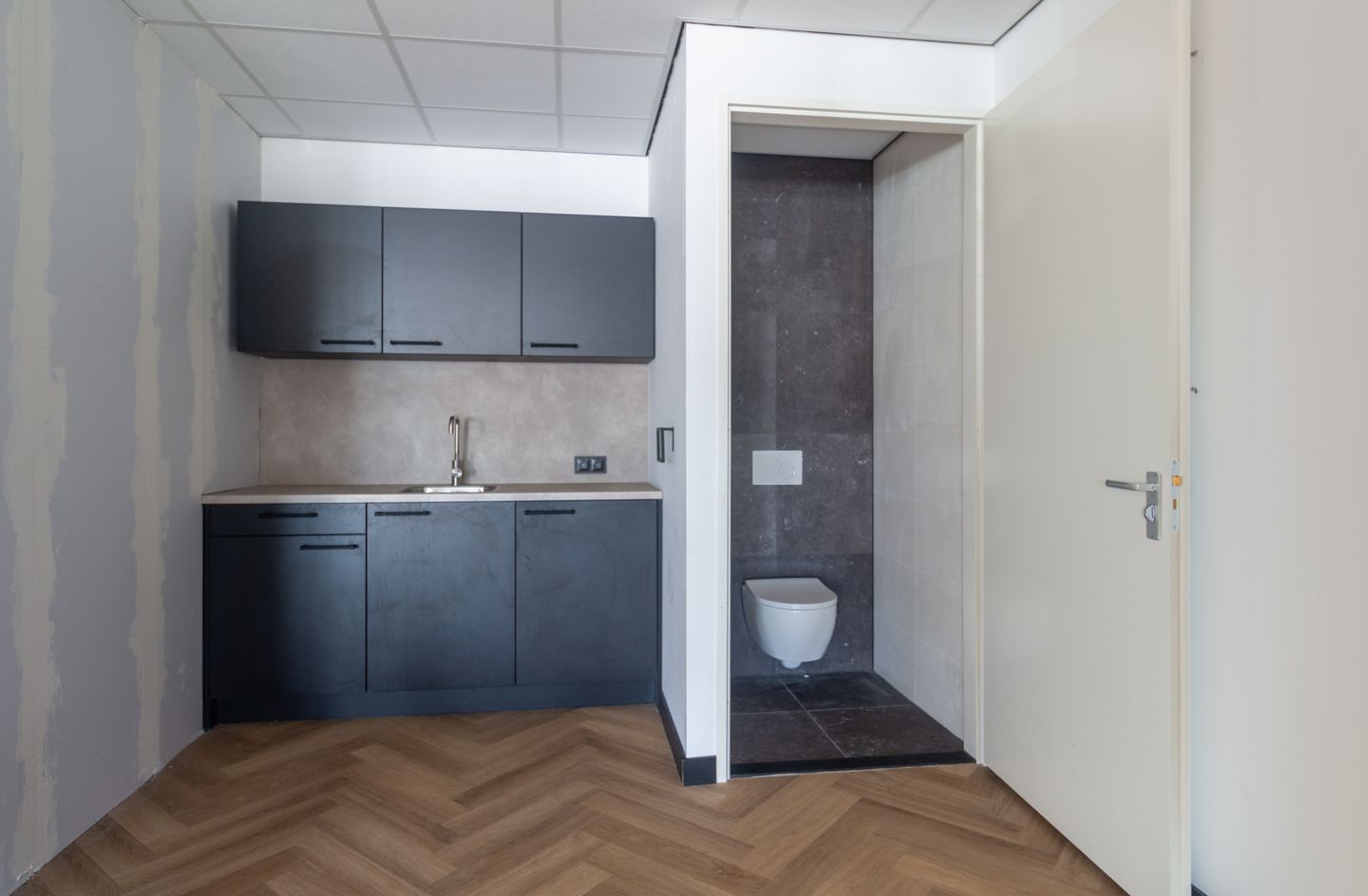 View photo 4 of Arsenaal 21