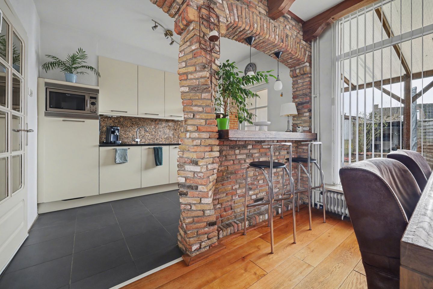 Foto 5 van Doctor Kuyperstraat 2