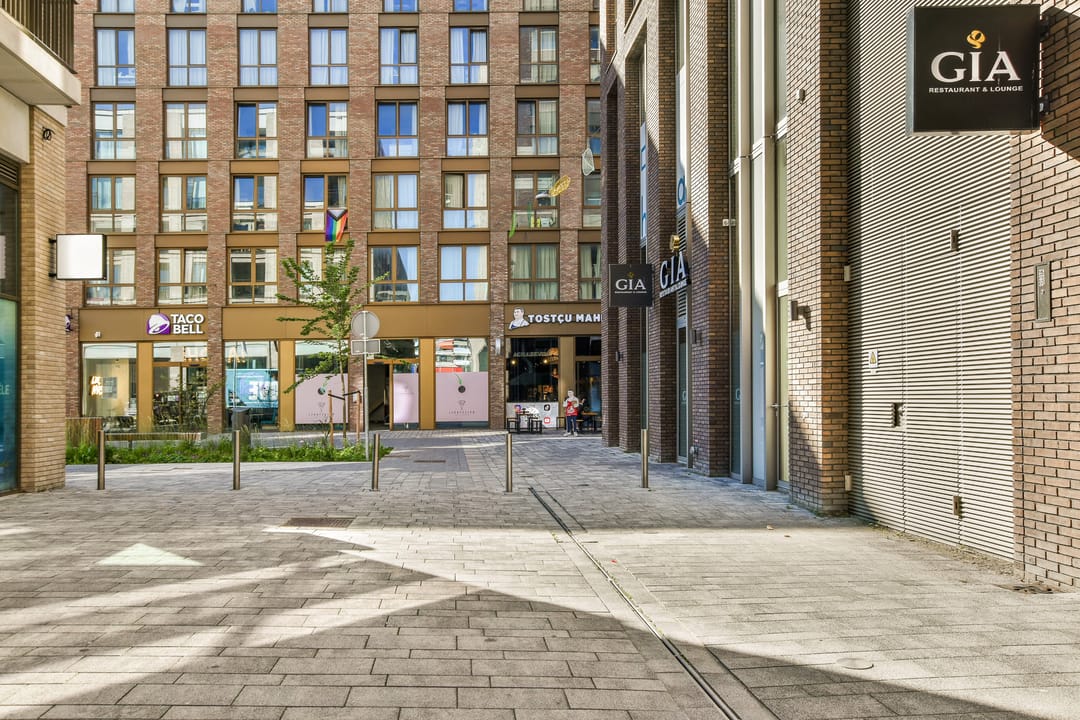 Foto 16 van Osdorpplein 915