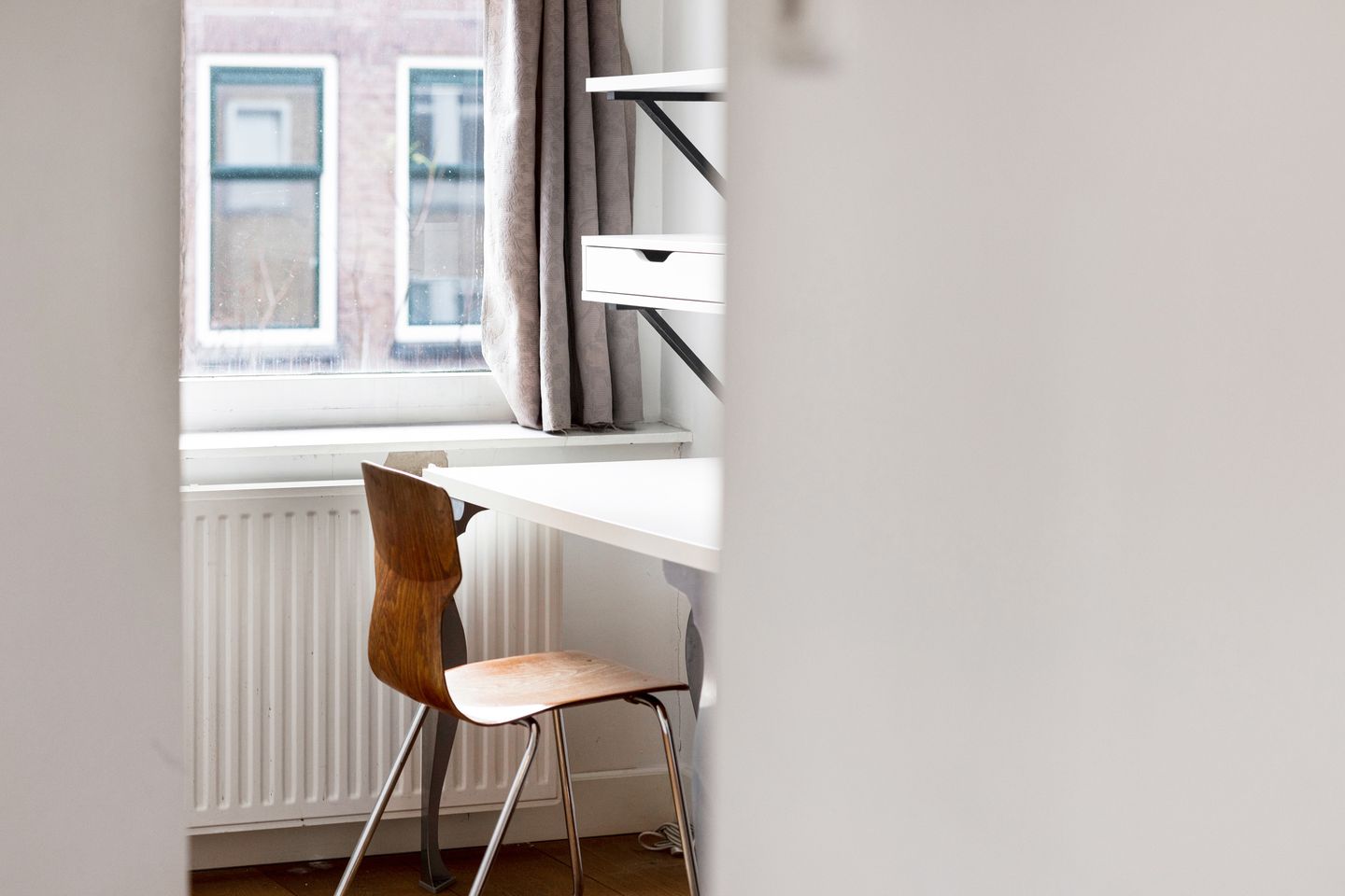 Light apartment with balcony and free view in Kralingen — 28