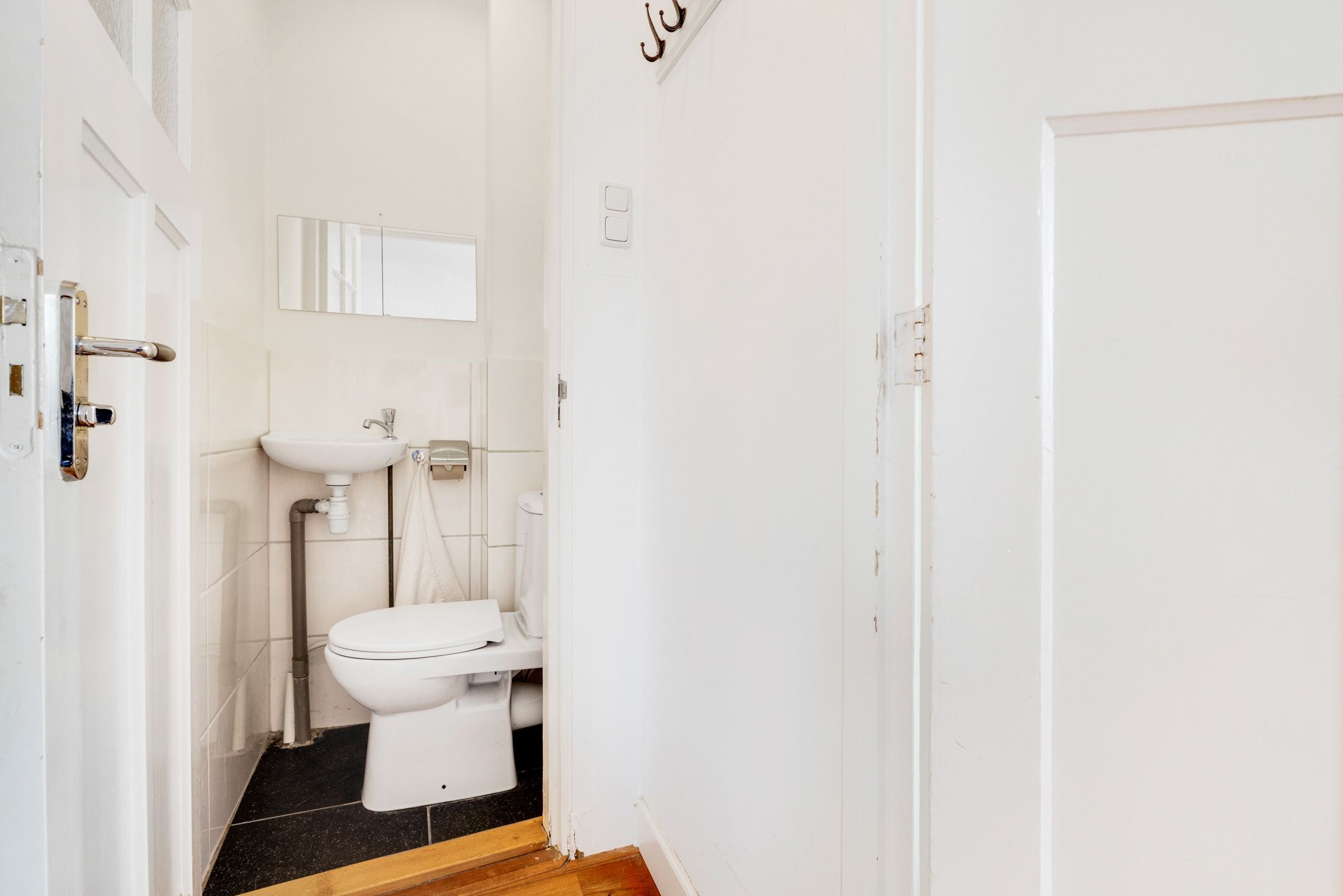 Light apartment with balcony and free view in Kralingen — 32