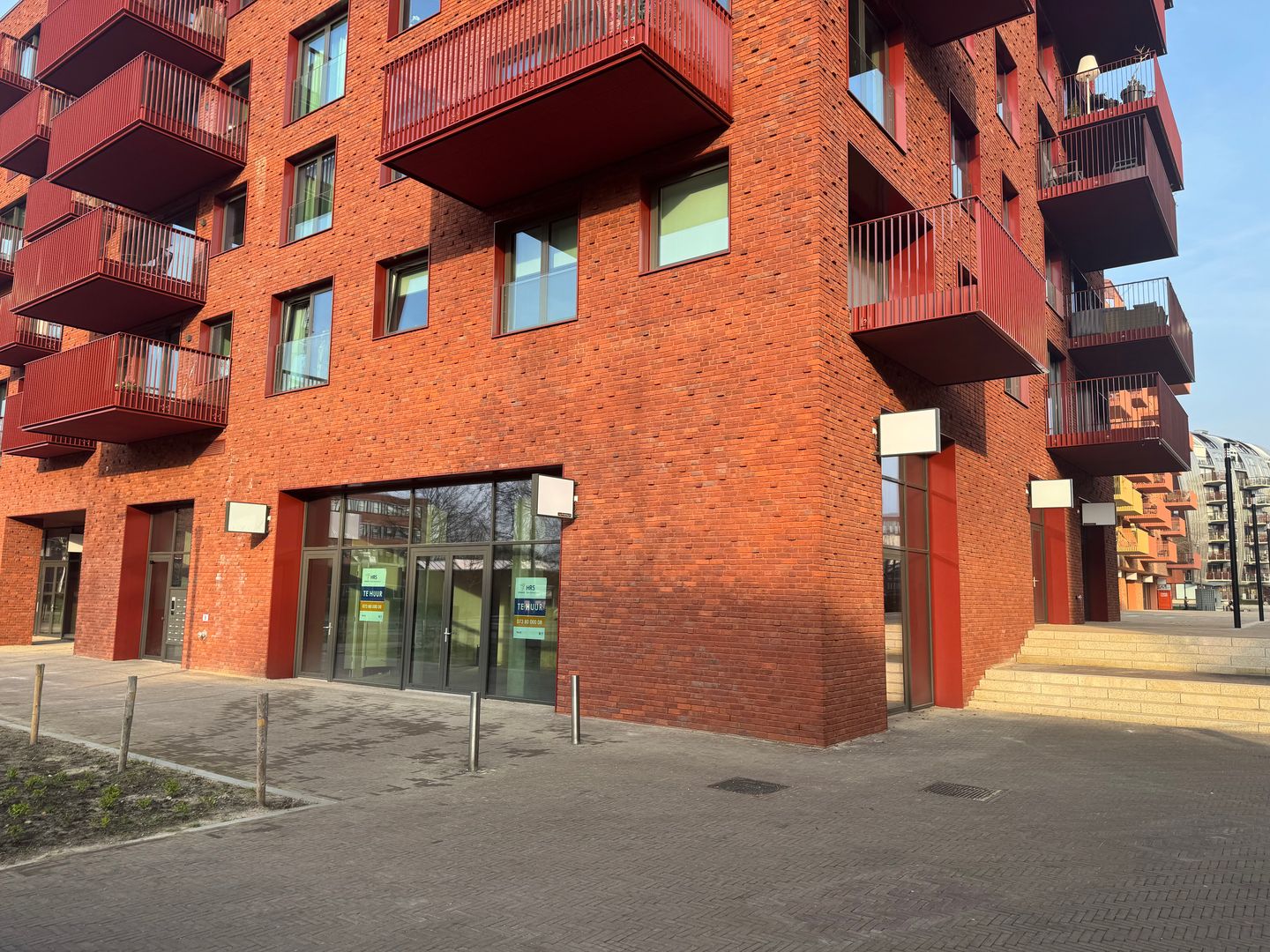 Bekijk foto 2 van Onderwijsboulevard 734