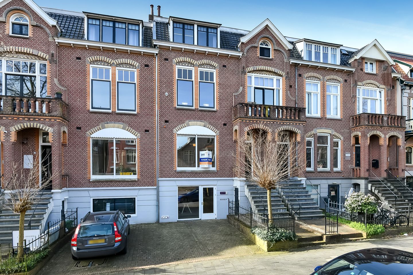 View photo 1 of Sweerts de Landasstraat 61