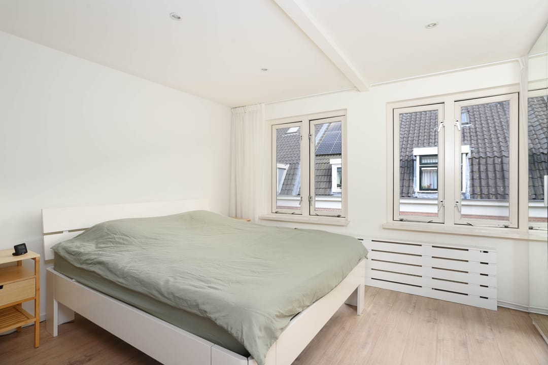 Well-maintained terraced house in popular Oudwijk district of Utrecht — 14