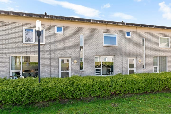 Photo 4 of Bernard Zweershof 9