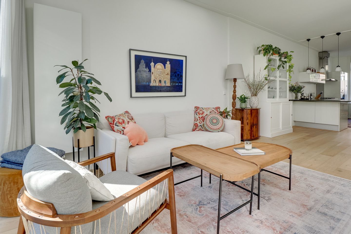 Charming Renovated Family Home with Garden and Two Bathrooms in Tuinwijk-West — 12