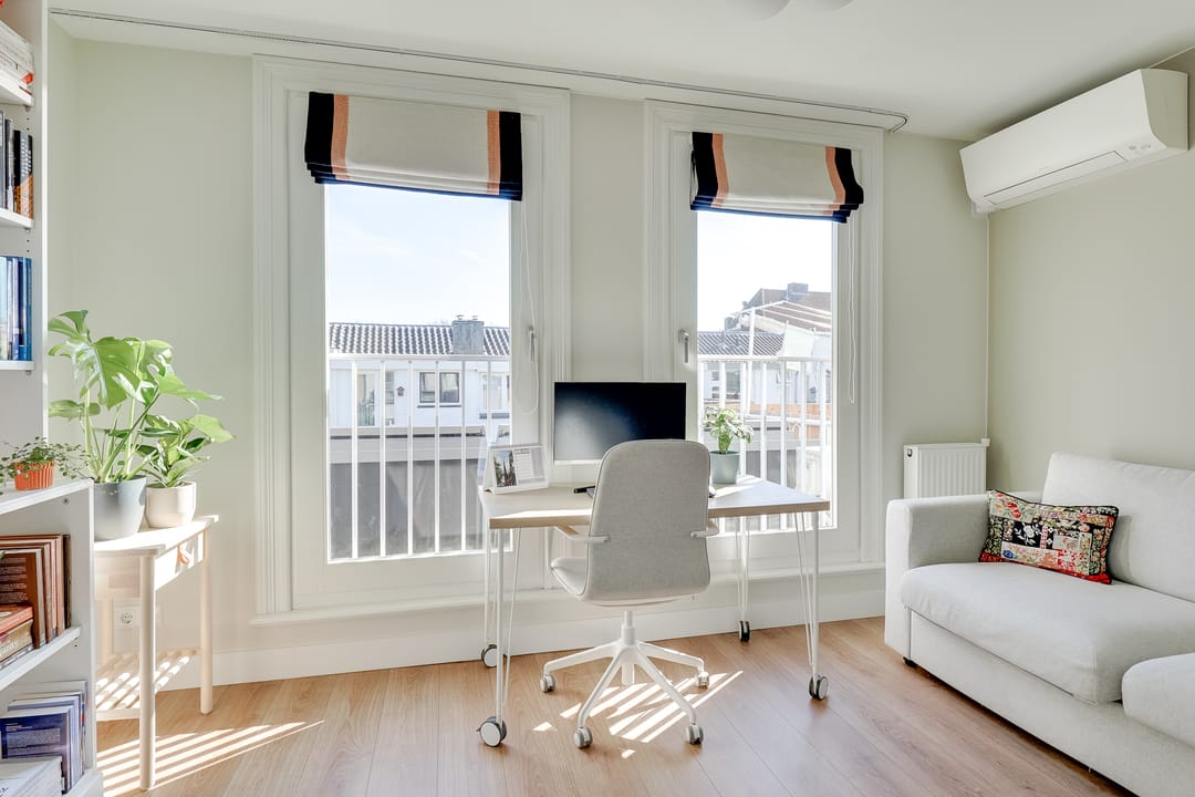 Charming Renovated Family Home with Garden and Two Bathrooms in Tuinwijk-West — 26