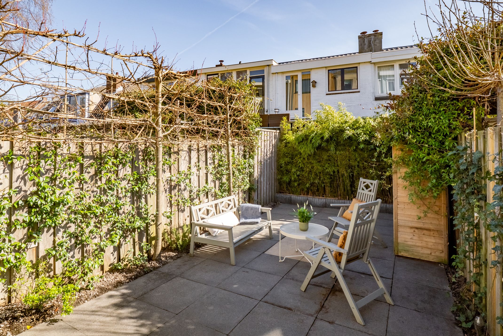 Charming Renovated Family Home with Garden and Two Bathrooms in Tuinwijk-West — 43