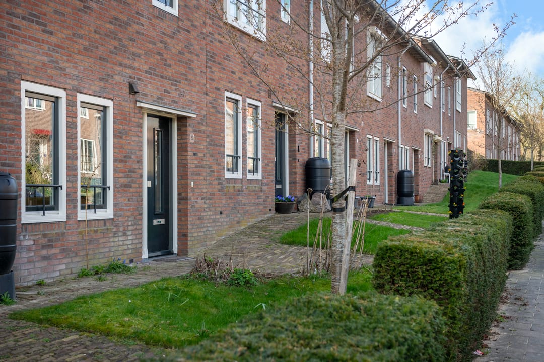 Photo 2 of Kazernestraat 5