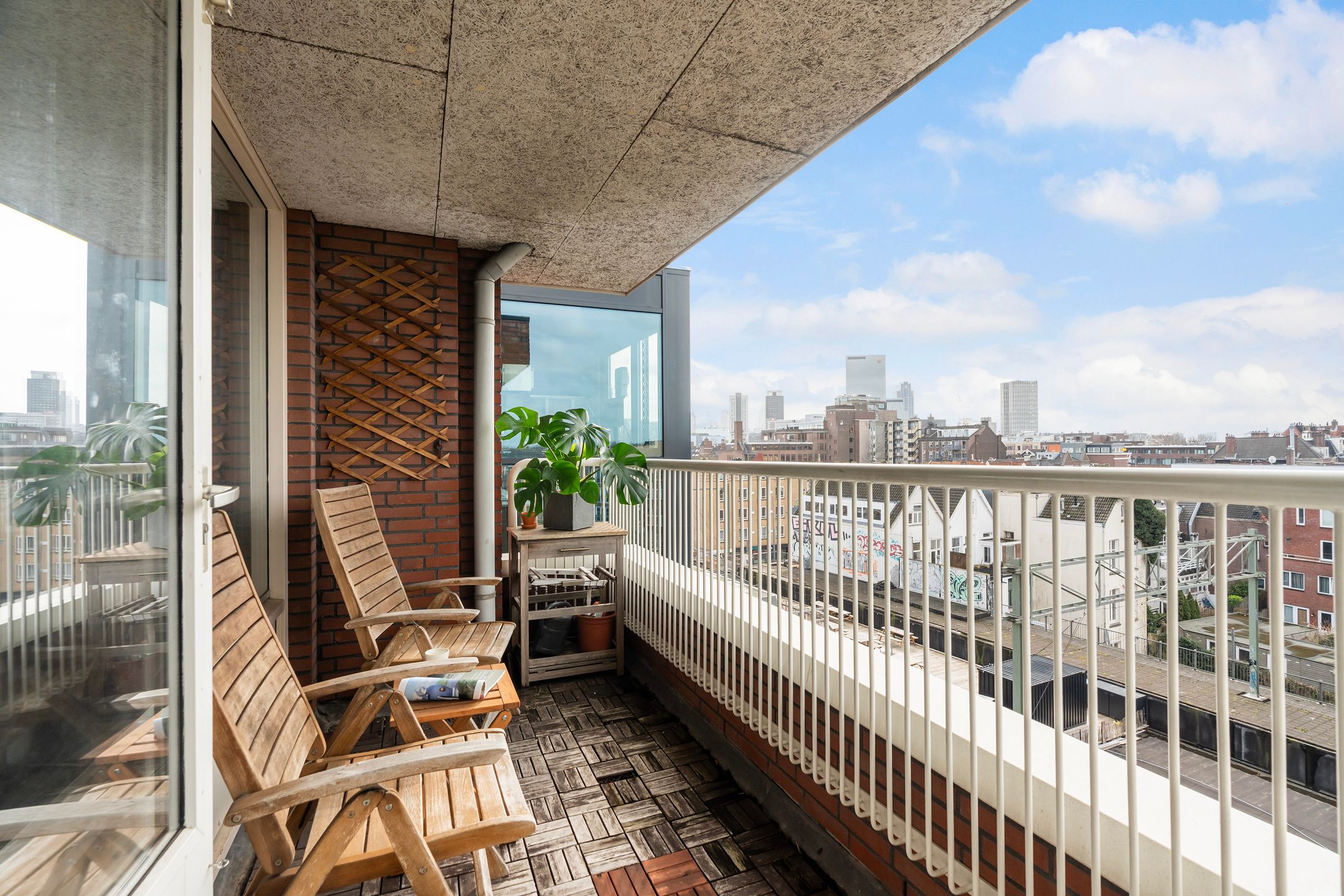 Photo 12 of Voorburgstraat 296