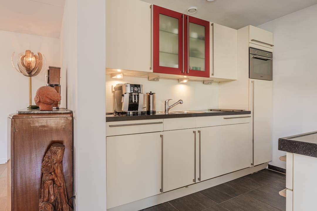 Spacious family home with garden in Park Jonkerbosch — 16