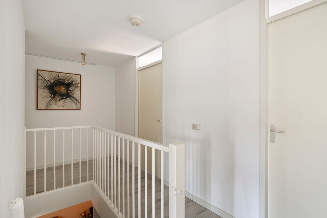 Charming terraced house with sunny garden and garage in Vijfhoek Deventer — 21