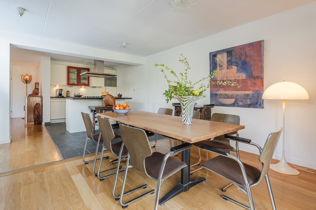 Spacious family home with garden in Park Jonkerbosch — 17