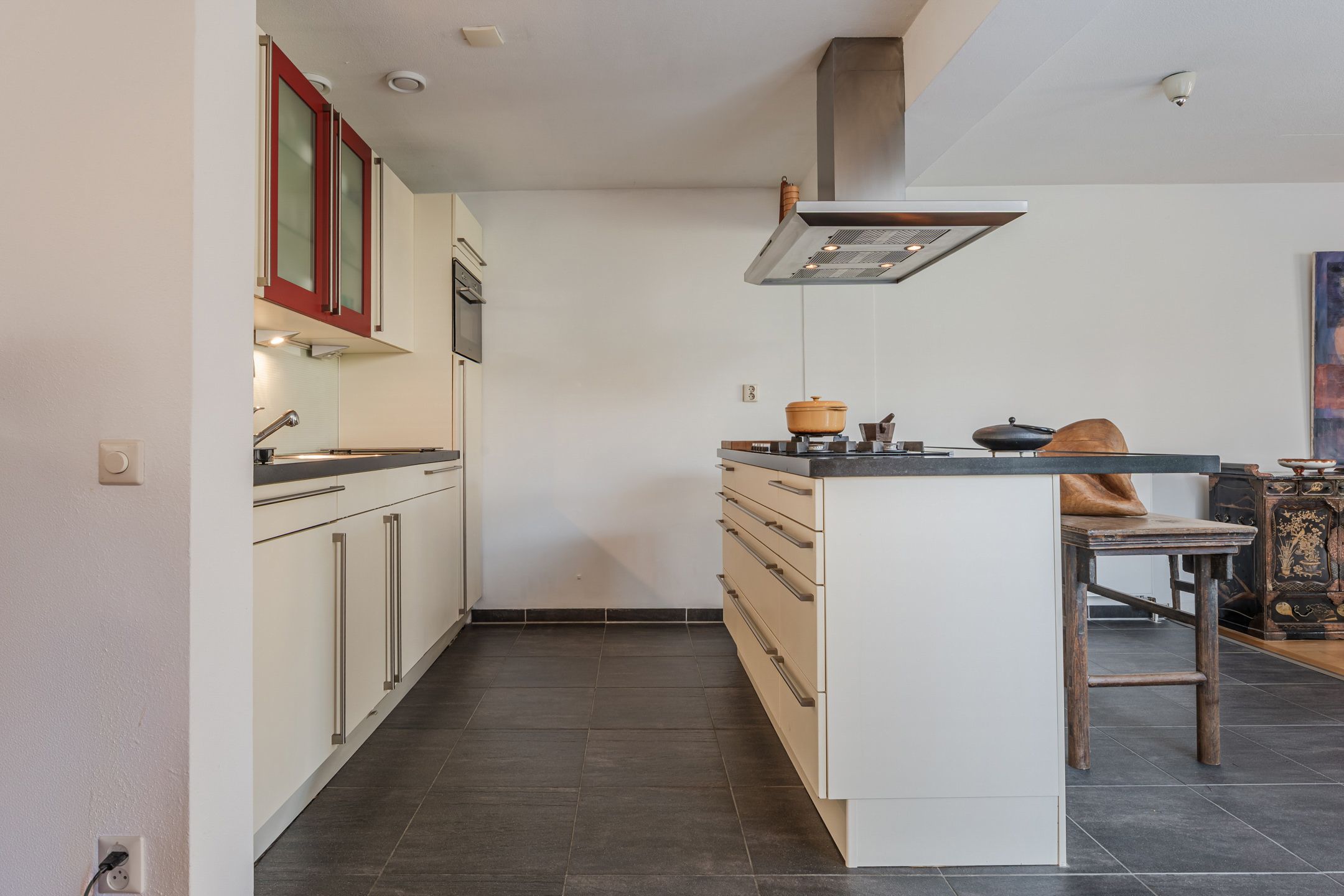 Spacious family home with garden in Park Jonkerbosch — 15